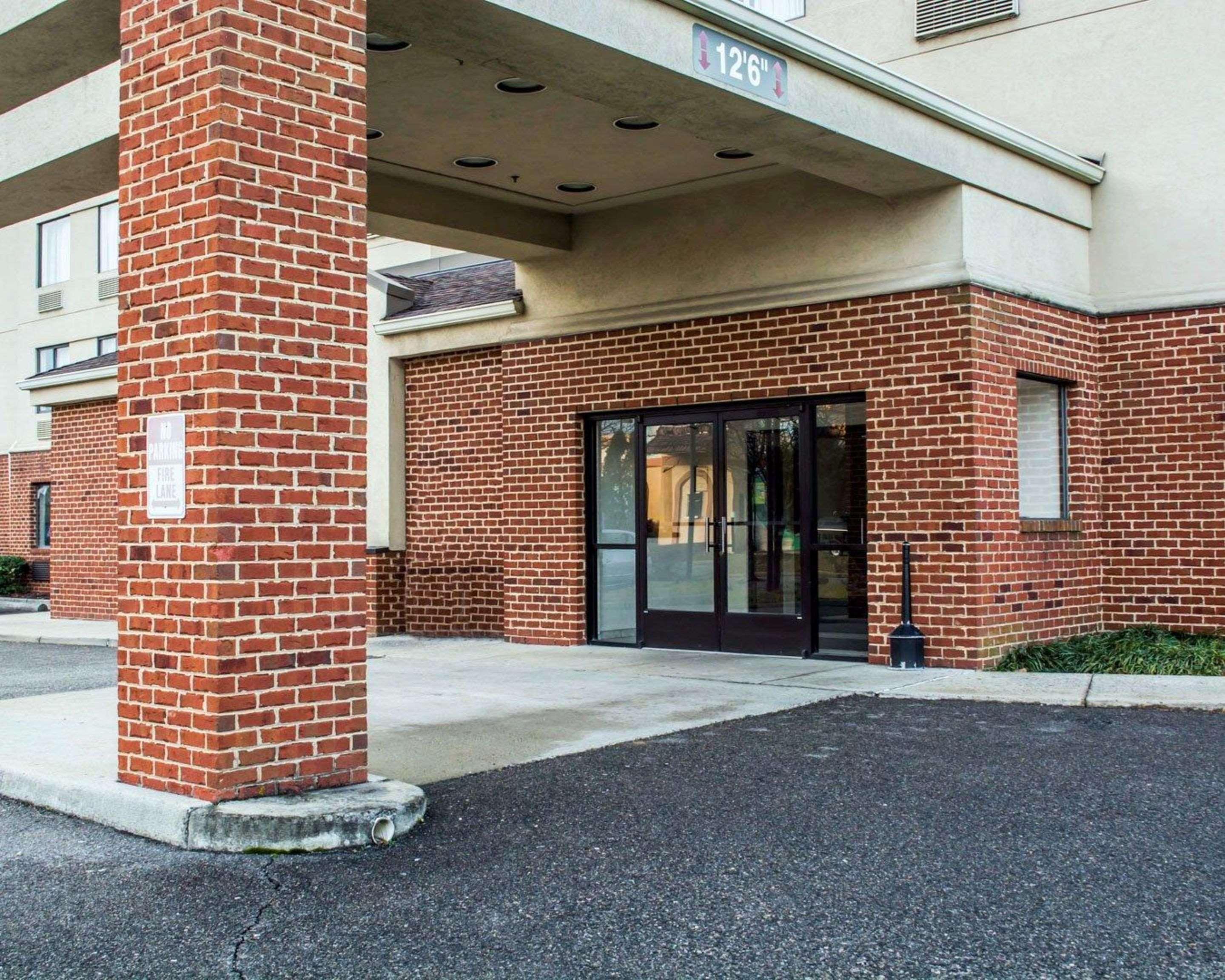 Yellow Tavern Sleep Inn Richmond North מראה חיצוני תמונה